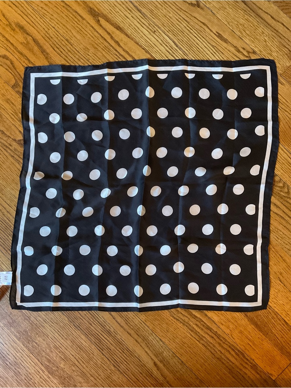 GAP Black and White Polka Dot Scarf